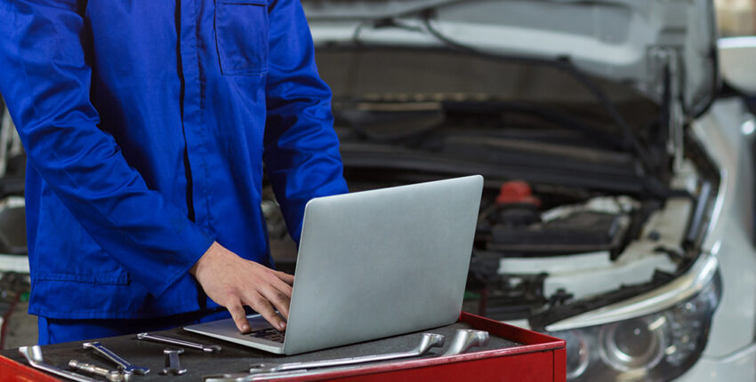 check engine light scan in auto shop