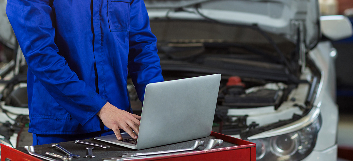 check engine light scan in auto shop